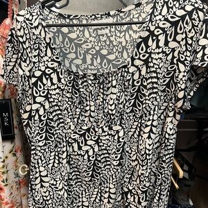 Women’s dress shirt